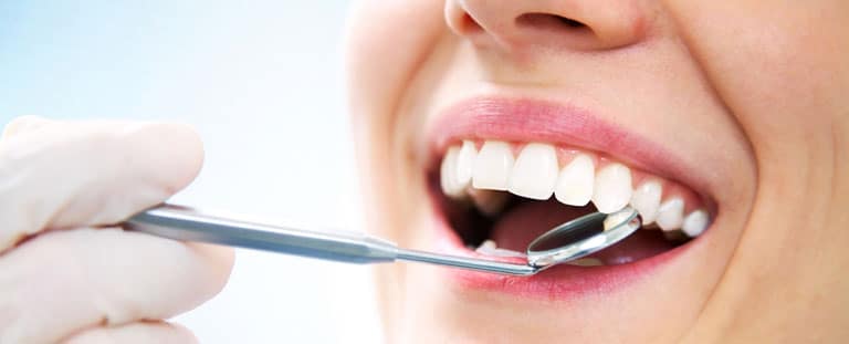 Chinese robot tandarts plaatst zelfstandig implantaten bij mensen